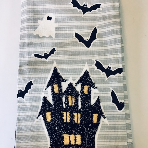 3 Halloween Embroider Haunted House Kitchen Towels - Picture 2 of 13